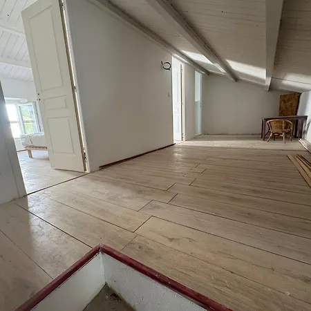 Maison Dans Village Calme A La Saint-Froult