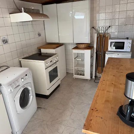 Maison Dans Village Calme A La *