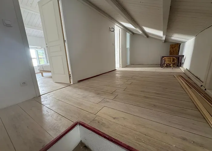 Maison Dans Village Calme A La Saint-Froult