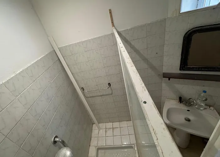 Maison Dans Village Calme A La Saint-Froult